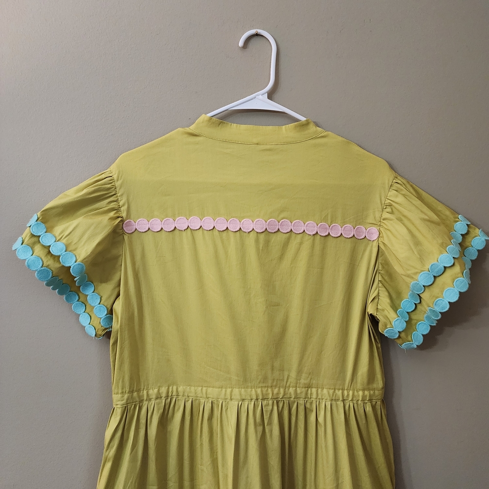 CeliaB Olive-Green Tiered Maxi Dress with Multicolor Trim - Picture 4 of 8